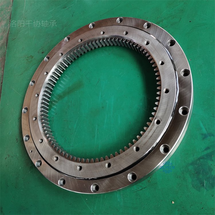 哪些原因影響轉臺軸承使用壽命 哪些原因影響轉臺軸承使用壽命