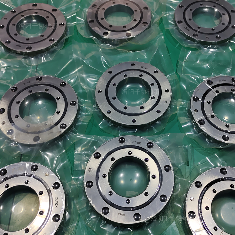 淺談交叉滾子軸承在轉臺上的應用詳解 淺談交叉滾子軸承在轉臺上的應用詳解